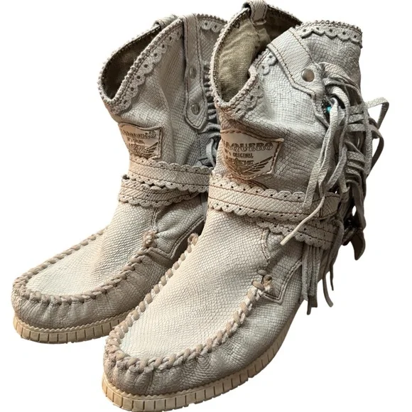 El Vaquero Italy Arya Kalahari Krust Women’s Wedge Moccasin Boots Size 40 - Picture 2 of 16